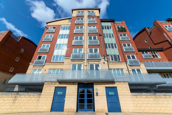2 Bedroom Apartment To Rent In High Quay, City Road, Newcastle Upon Tyne, NE1