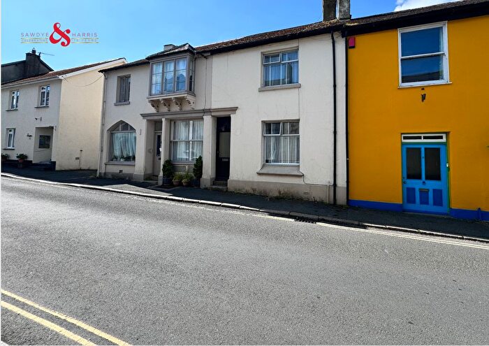 3 Bedroom Terraced House For Sale In Cross Street, Moretonhampstead, Newton Abbot, TQ13