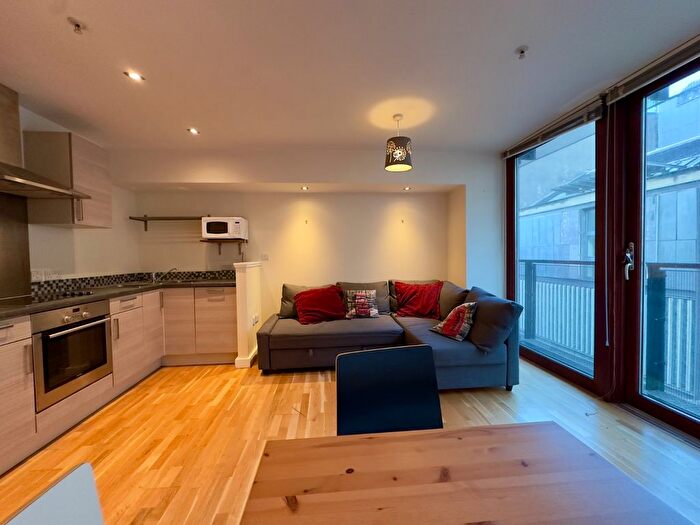 1 Bedroom Flat To Rent In Mitchell Street, City Centre, Glasgow, G1