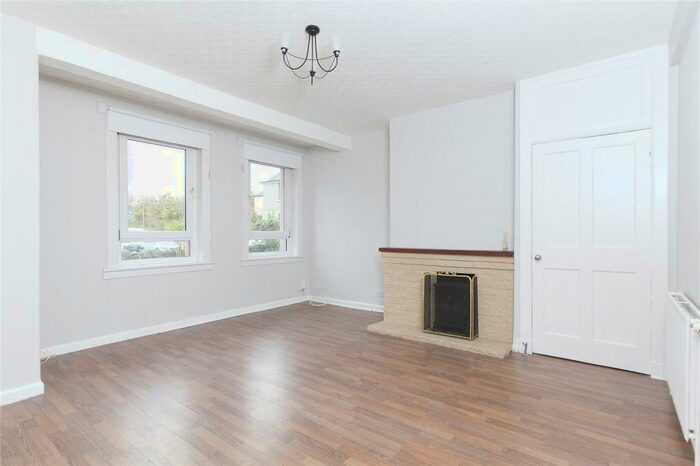 2 Bedroom Apartment To Rent In Burdiehouse Square, Old Burdiehouse, Edinburgh, EH17