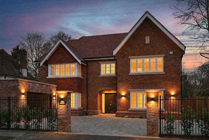6 Bedroom Detached House For Sale In Ledborough Lane, Beaconsfield, HP9