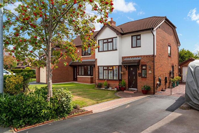 3 Bedroom Detached House For Sale In Grovewood Gardens, Whiston, Prescot, L35