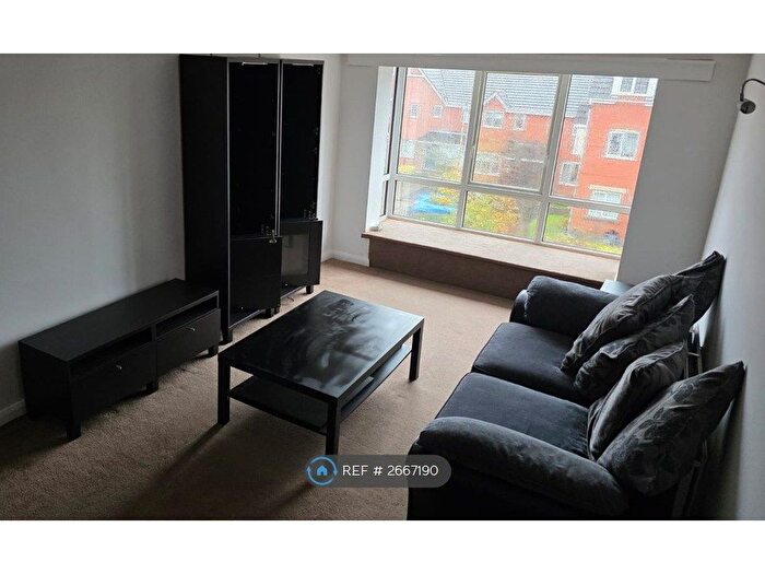 2 Bedroom Flat To Rent In Somerset Court, Blackpool, FY1