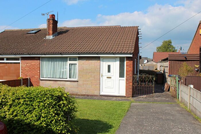 2 Bedroom Semi-Detached Bungalow For Sale In Mintholme Avenue, Hoghton, Preston, PR5