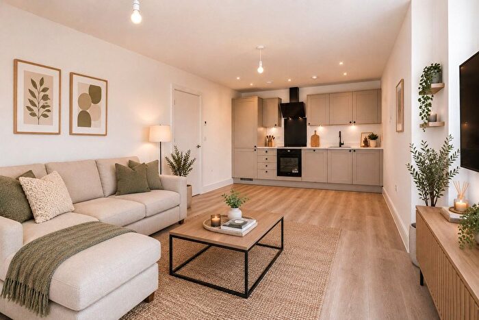 2 Bedroom Flat For Sale In Meridian Way, Southampton, Hampshire, SO14