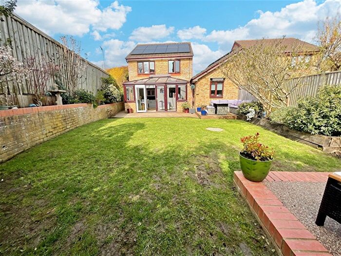 3 Bedroom Detached House For Sale In Pipit Meadow, Uckfield, East Sussex, TN22