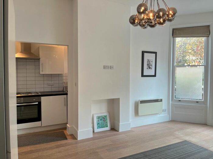 Studio To Rent In Aberdeen Road, Highbury, N5