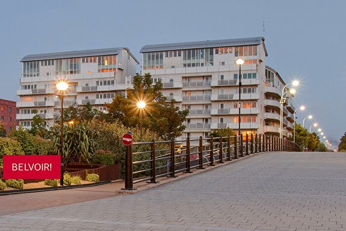 2 Bedroom Flat To Rent In Royal Quay, City Centre, Liverpool, L3