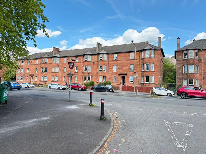 2 Bedroom Flat For Sale In Dumbarton Road, Glasgow, G14