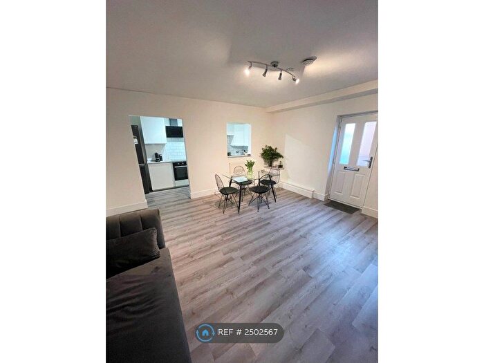 2 Bedroom Flat To Rent In Carr Street, Hindley, Wigan, WN2