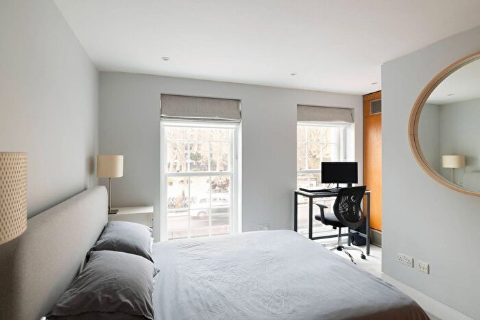 2 Bedroom Flat To Rent In Kings Road, Chelsea, London, SW3