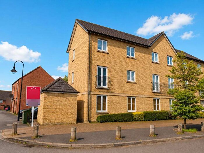 2 Bedroom Apartment To Rent In Careys Way, Weston-super-Mare, BS24