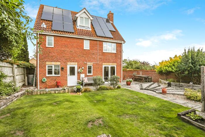 5 Bedroom Detached House For Sale In Raedwald Way, Debenham, Stowmarket, IP14