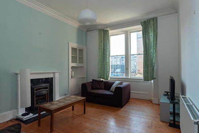 1 Bedroom Flat To Rent In () Cathcart Place, Edinburgh, EH11
