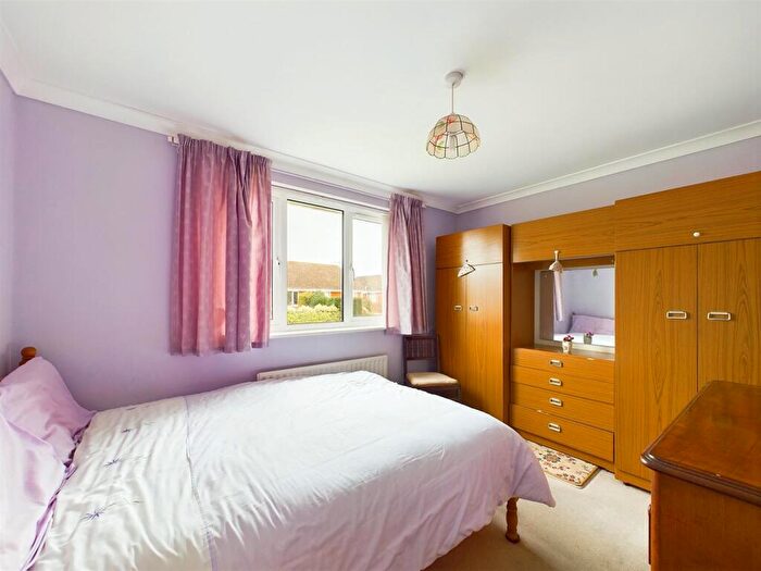 2 Bedroom Semi-Detached Bungalow For Sale In Meakers Way, Huttoft, LN13