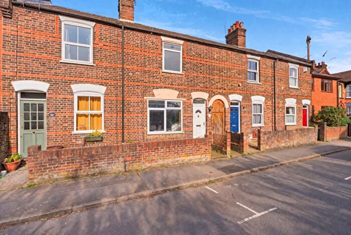2 Bedroom Terraced House For Sale In Oswald Road, St. Albans, Hertfordshire, AL1