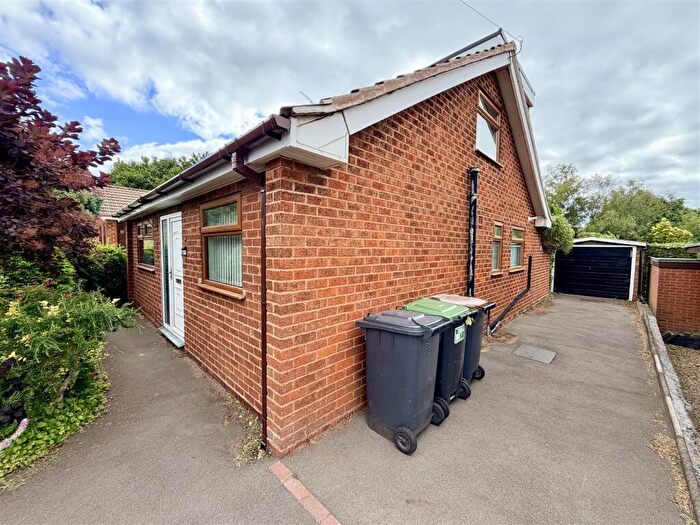 4 Bedroom Detached Bungalow For Sale In Hickman Road, Galley Common, Nuneaton, CV10