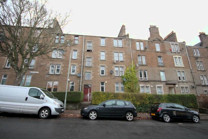 2 Bedroom Flat To Rent In Scott Street, West End, Dundee, DD2