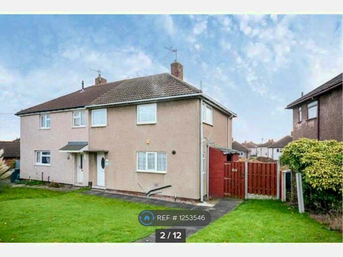 3 Bedroom Semi-Detached House To Rent In Bower Farm Road, Old Whittington, Chesterfield S41