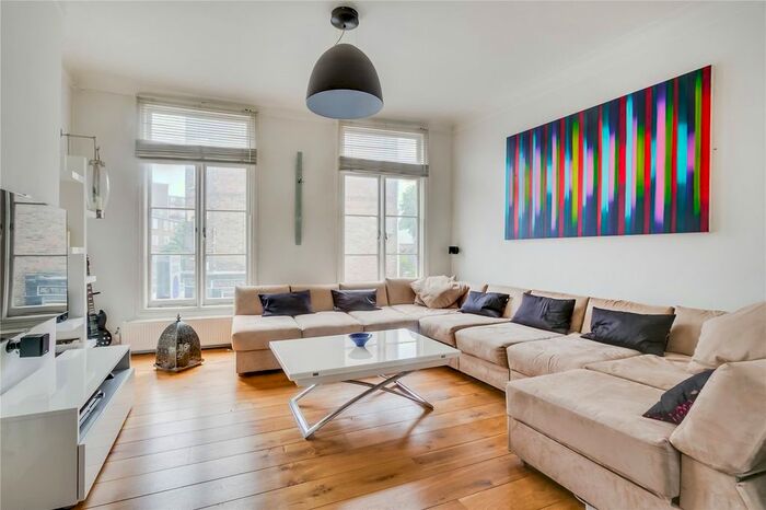2 Bedroom Flat To Rent In Newington Green Road, De Beauvoir Town, N1