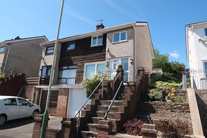 3 Bedroom Semi-Detached House For Sale In Manor Park, Newbridge, NP11