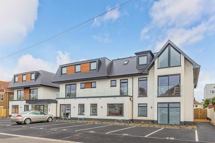 2 Bedroom Apartment To Rent In Mary Bowes, Southwood Avenue, BH6