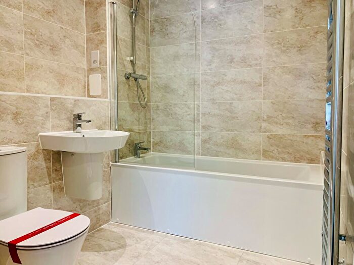 2 Bedroom Apartment To Rent In Rixson Road Ebbsfleet Valley, DA10