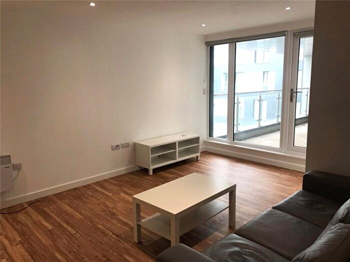 2 Bedroom Flat To Rent In The Exchange, Elmira Way, Elmira Way, Salford, Manchester, M5