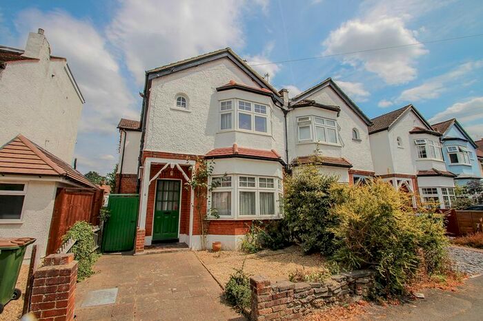 3 Bedroom Semi-Detached House To Rent In Loseberry Road, Claygate KT10