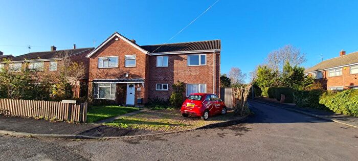 1 Bedroom Detached House To Rent In Bourne Road, Chesterton, Cambridge, CB4