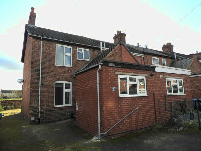 3 Bedroom Terraced House To Rent In South Street, Highfields, Doncaster, DN6