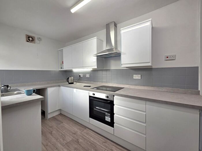 3 Bedroom House To Rent In Rothesay Road, Gosport, PO12