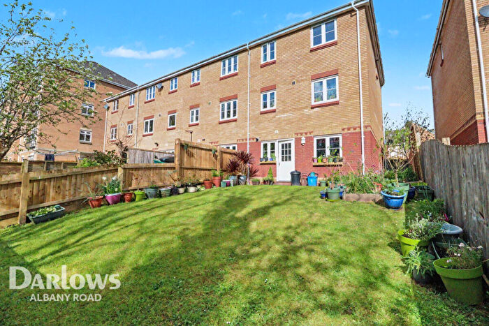 4 Bedroom Town House For Sale In Wyncliffe Gardens, Cardiff, CF23