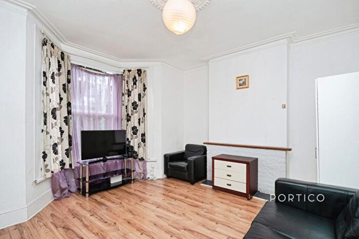 4 Bedroom House To Rent In Durham Road, London, E12