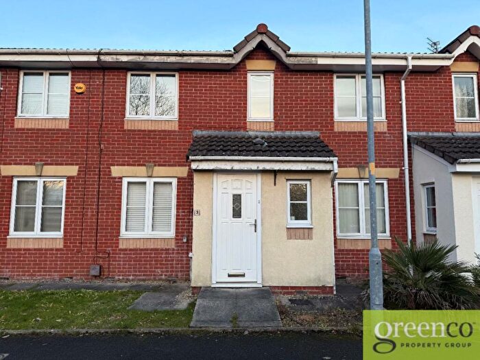 3 Bedroom Terraced House To Rent In James Street, Droylsden, Tameside, M43