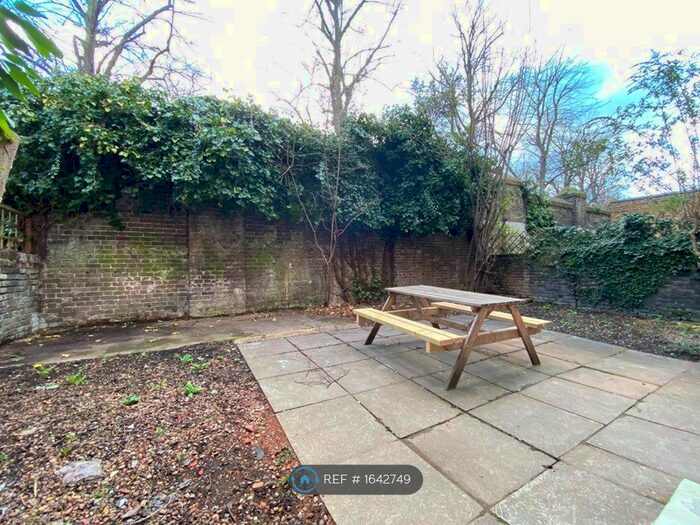 2 Bedroom Flat To Rent In Ifield Road, London, SW10
