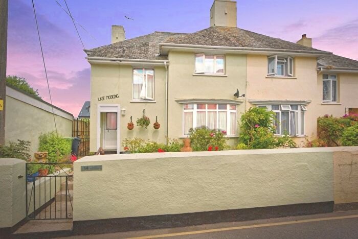 3 Bedroom Semi-Detached House For Sale In Anchor Street, Watchet, TA23