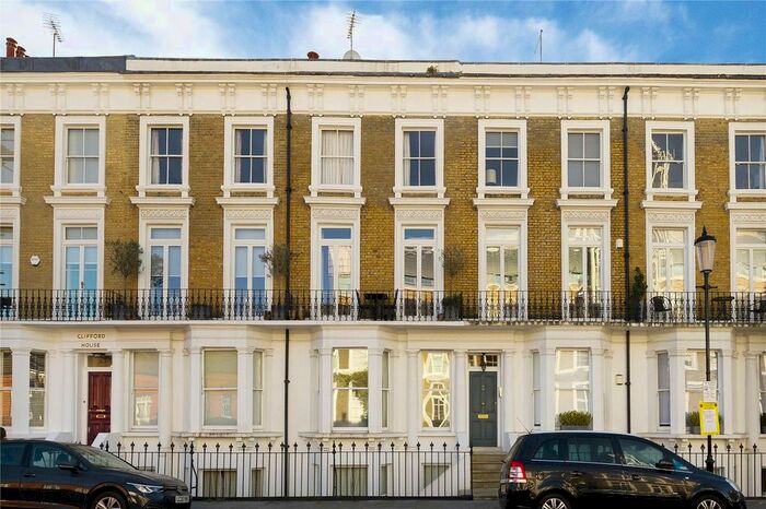 2 Bedroom Flat To Rent In Gertrude Street, London, SW10
