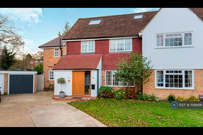 5 Bedroom Semi-Detached House To Rent In Overbrook, West Horsley, Leatherhead, KT24