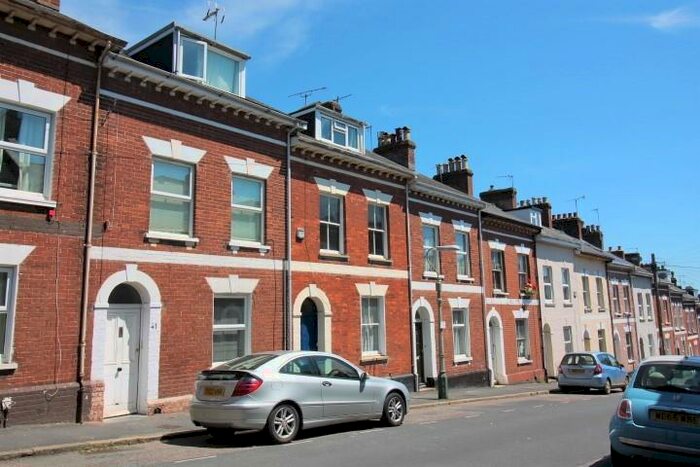 2 Bedroom Apartment To Rent In Victoria Street, Exeter, EX4