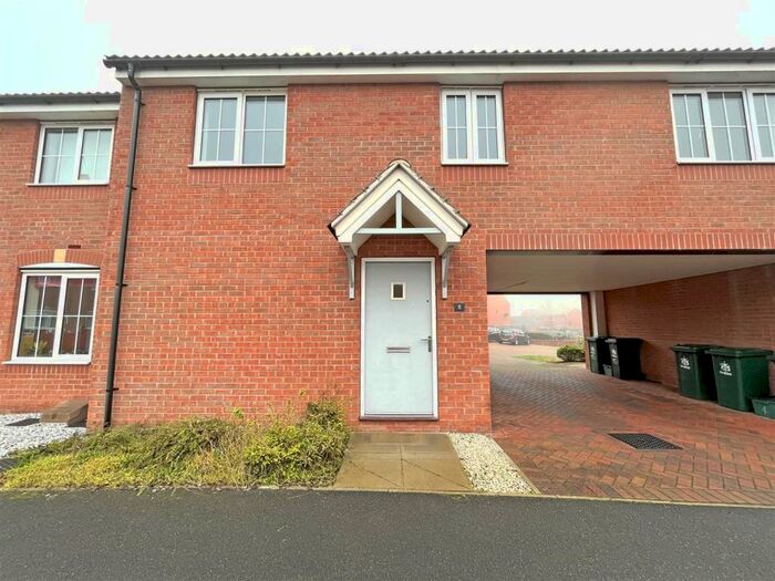 2 Bedroom Coach House To Rent In Binch Field Close, Calverton, Nottingham, NG14