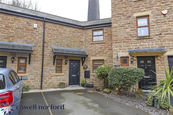 3 Bedroom Terraced House For Sale In Coal Bank Fold, Norden, Rochdale, OL11
