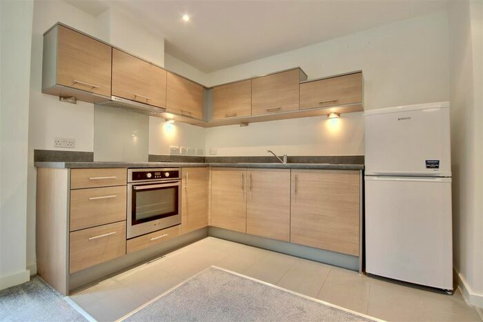 Studio To Rent In Half Moon House, Bonfire Corner, Portsmouth, PO1