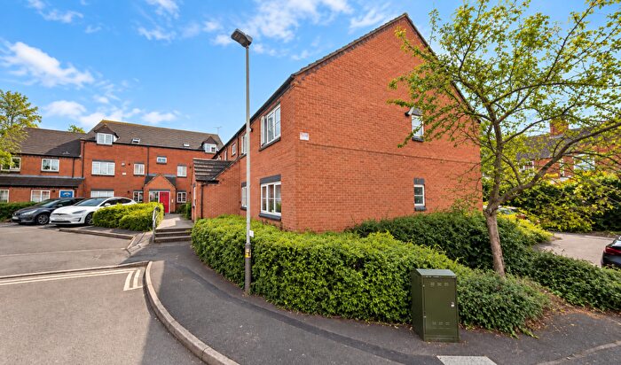 2 Bedroom Flat To Rent In Flat, Danvers Road, Leicester - £ Pcm, LE3
