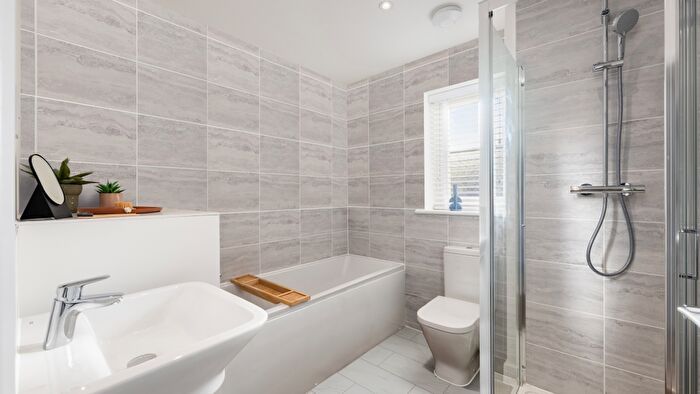 4 Bedroom Detached House For Sale In Holsworthy, Holsworthy, EX22