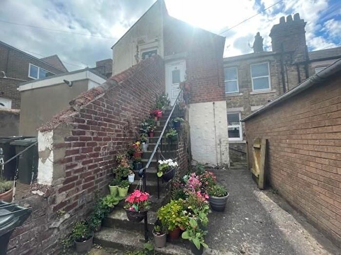 2 Bedroom Property To Rent In Edgewell Avenue, Prudhoe, NE42