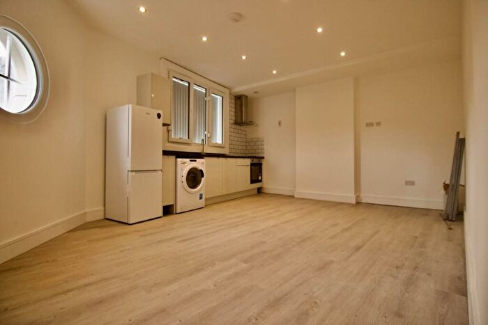 1 Bedroom Flat To Rent In Belgrave Gate, Leicester, Leicestershire, LE1