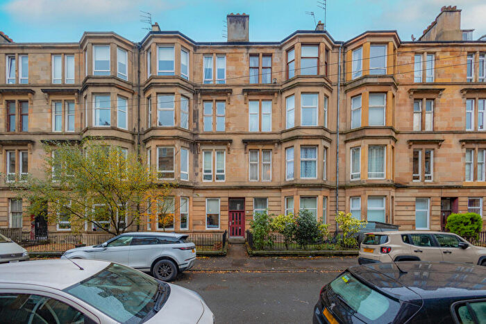 2 Bedroom Flat For Sale In Finlay Drive, Glasgow, G31