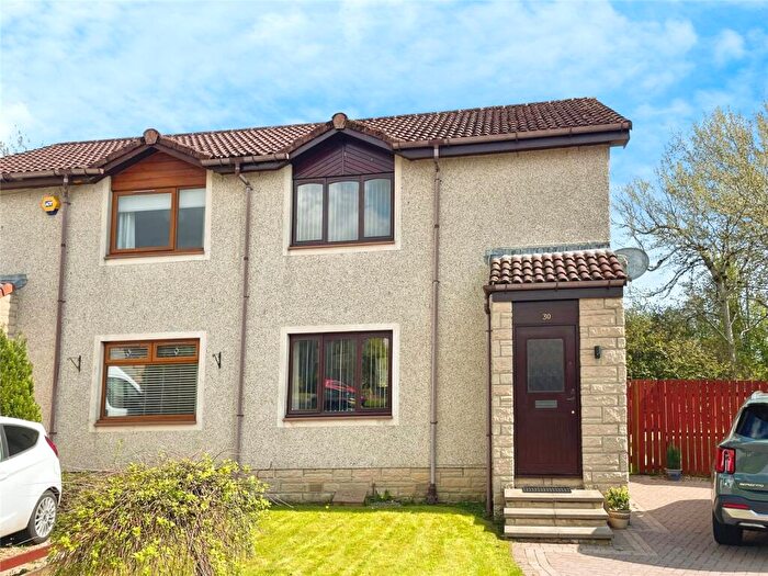 2 Bedroom Semi-Detached House To Rent In Formonthills Court, Glenrothes, Fife, KY6