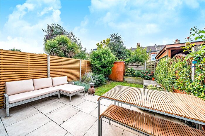 3 Bedroom Terraced House For Sale In Seaford Road, London, N15
